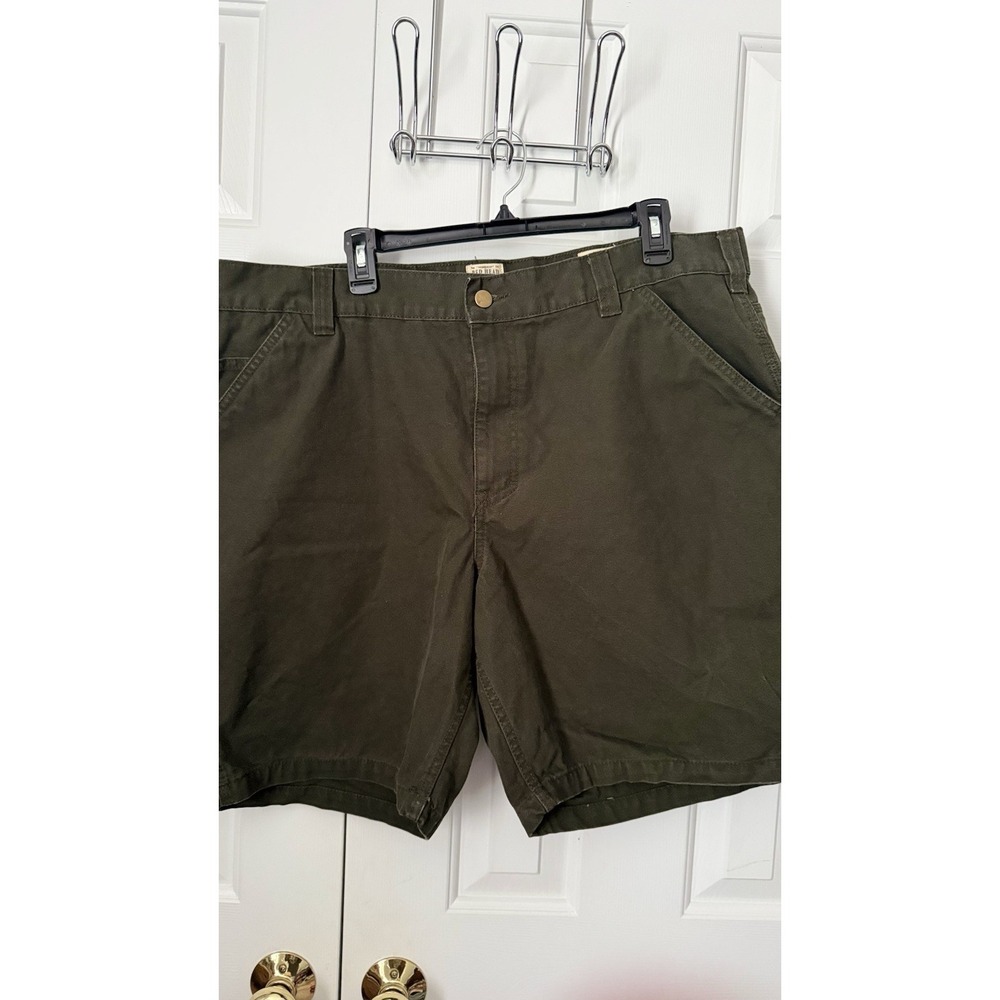 Red Head Brand Men's Cargo Shorts OLIVE Green EUC Size 42 100% Cotton 9 Inseam
